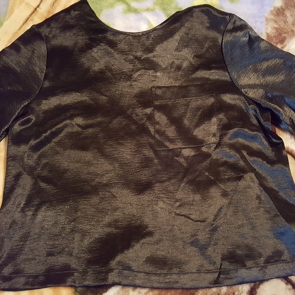Who What Wear Women's Jet Black Pull Over Top